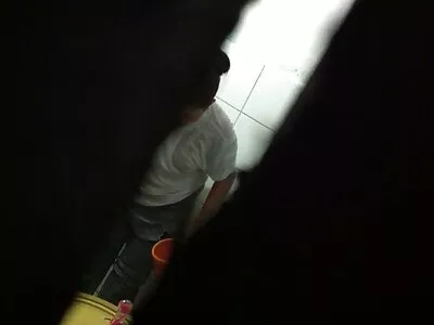 Відео ok google еротика з домашнього архіву шанувальника стім-панку та анального фістингу Рокси Рей