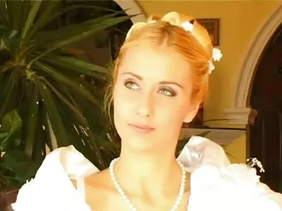 Секс-бажання кучерявої жінки еротика видео